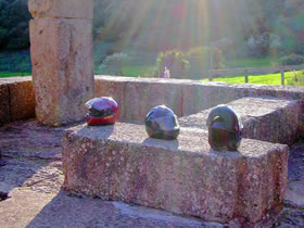 Aufladen der Helme mit Energie...