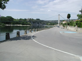 Einfahrt nach St. Martin d´ Ardeche