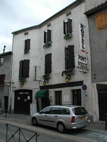 Hotel "Pont Vieux"