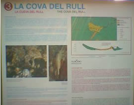 Tropfsteinhöhle "Cova dell Rull"