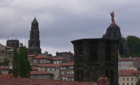 Le Puy / Marienstatue